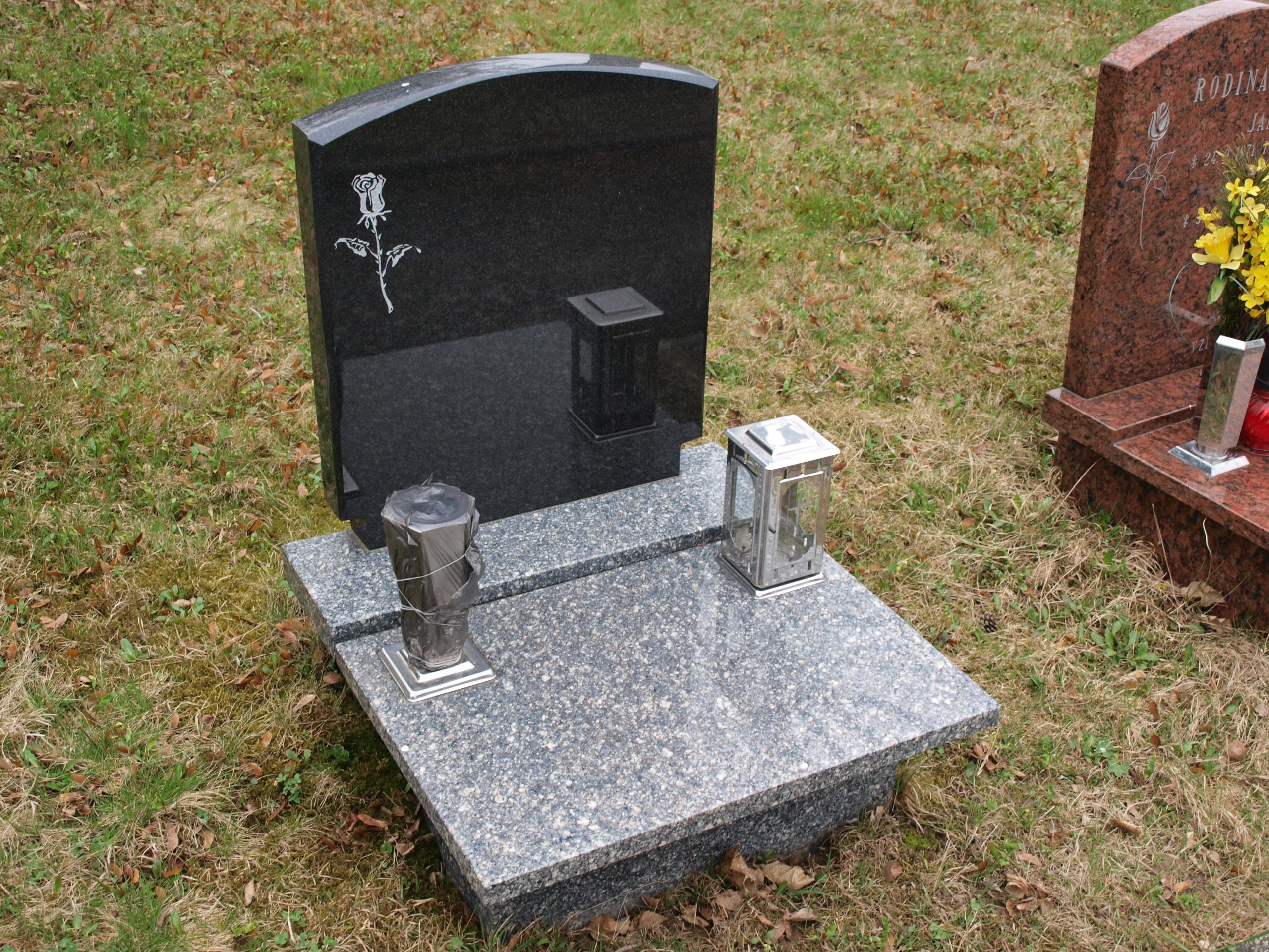 ukazka-urnove-hroby